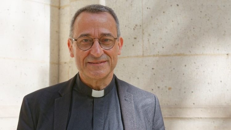 Mgr Olivier de Cagny, nommé évêque d'Évreux