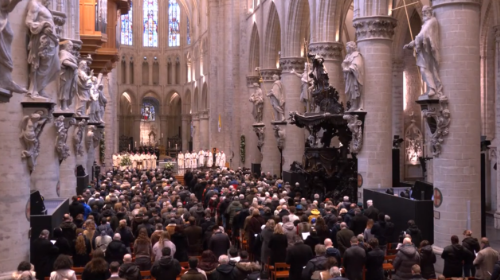 Kard. Parolin v Bruslju: Evropa je nastala iz srečanja in sposobnosti povezovanja