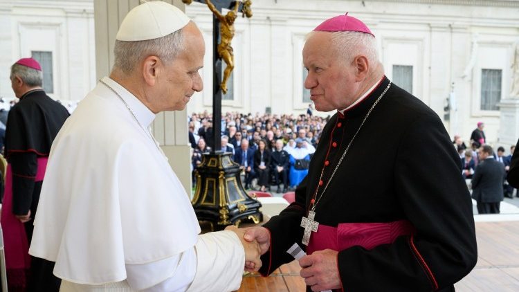 Leon XIV i abp Adam Szal
