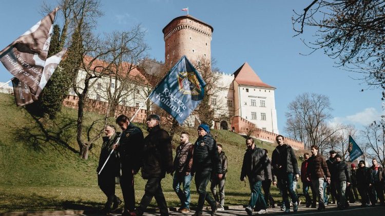 Rycerze Kolumba na marszu