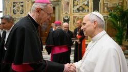 Abp Stanisław Gądecki podczas spotkania z Leonem XIV