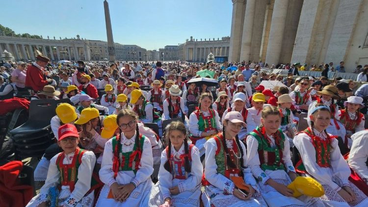 Kurpiowie w środę uczestniczyli w auciencji generalnej, a w czwartek śpiewali przy grobie św. Jana Pawła II
