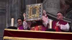 La exposición del "Santo Rostro"