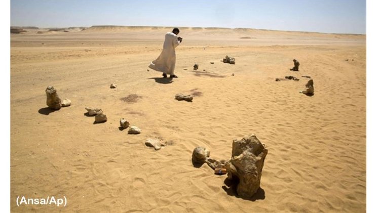 Die sterblichen Überreste von 21 koptischen Christen, die durch IS-Terroristen 2015 in Libyen getötet wurden, weil sie nicht zum Islam konvertieren wollten, wurden in einem Massengrab bei Sirte aufgefunden (Archivbild)