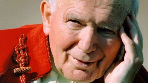 VIDEO, Annuncio della morte di Papa Wojtyla