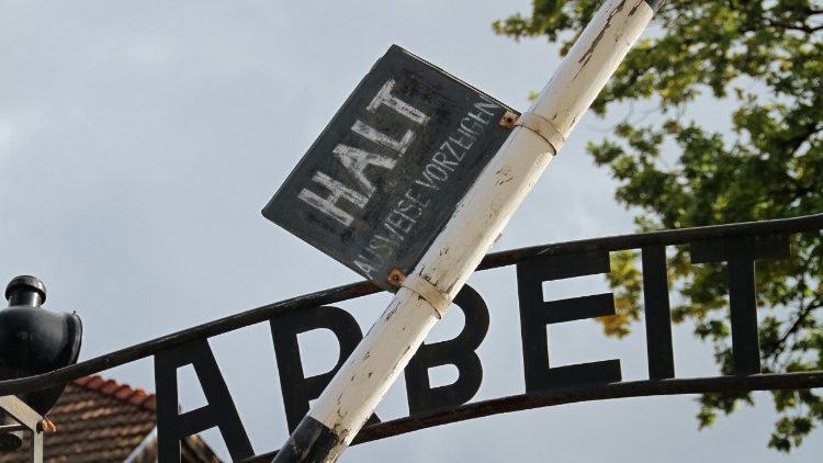 Ingresso del campo di sterminio di Auchwitz