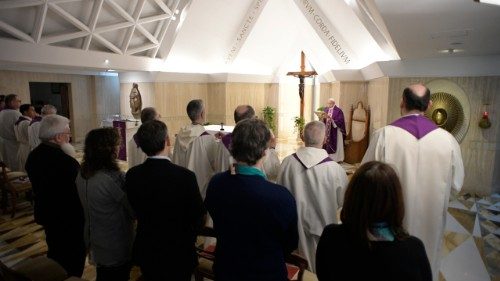 Fr&uuml;hmesse: „In schwierigen Momenten aufs Kreuz schauen“