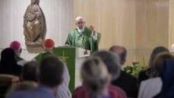 2018-06-19 Papa Francesco celebra Messa santa Marta