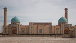  UZBEKISTAN