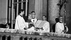 L'annonce de l'élection de Jean-Paul II, le 15 octobre 1978. 