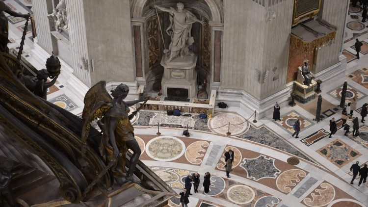 Bazilica Sfântul Petru: interior
