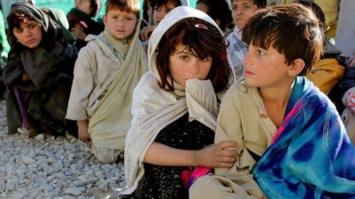 Oriente M&eacute;dio: mais 23 milh&otilde;es de crian&ccedil;as em risco devido &agrave; guerra