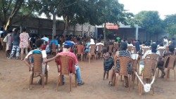 Mieszkańcy Madagaskaru, zdjęcie poglądowe