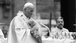 2019.10.22 Incoronazione, 22 ottobre 1978 Messa presieduta da Giovanni Paolo II per l'inizio di Pontificato