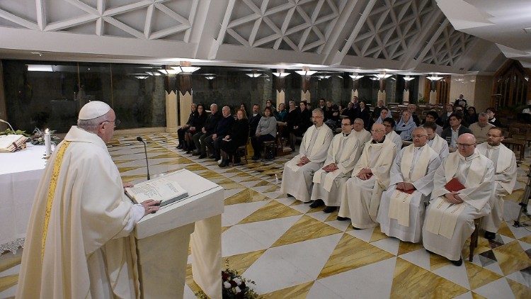 Papa Francesco nella Messa a Casa Santa Marta
