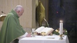 Le Pape François lors de la messe à Sainte-Marthe, mardi 14 janvier 2019. 