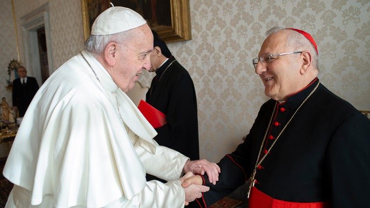 Papa Francesco con il cardinale Sako