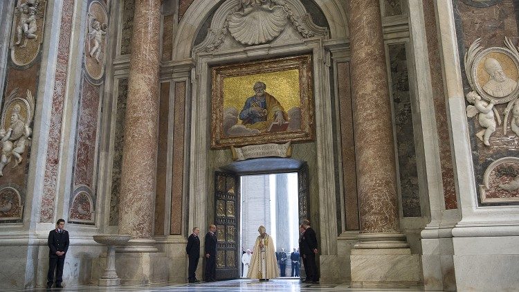 File Photo of Pope Francis crossing the threshold of the Holy Door in 2015