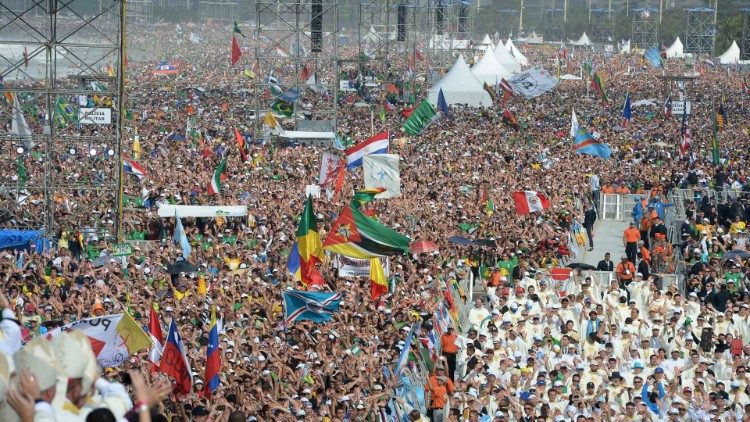 2020.07.22  Papa Francesco a Rio de Janeiro 2013 GMG -Messa GMG a Copacabana