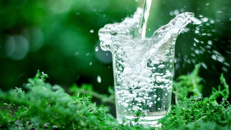 ...auch nur einen Becher frisches Wasser...