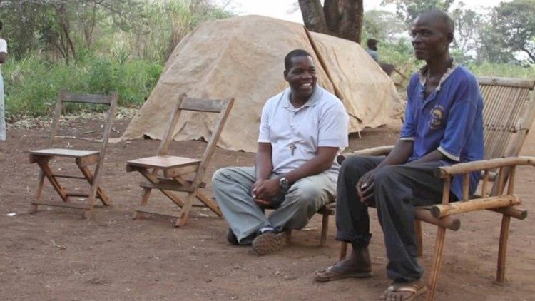 Schäfer in schwierigen Zeiten: Eduardo Hiiboro Kussala in seiner Diözese