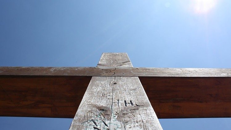 2020.11.01 Vangelo di domenica beatitudini croce