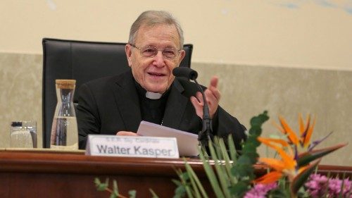 „Diakonenamt für Frauen - aber keine Priesterweihe“