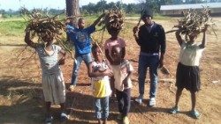 Die Gesellschaft der Afrikamissionen kümmert sich um leidende Menschen in Afrika