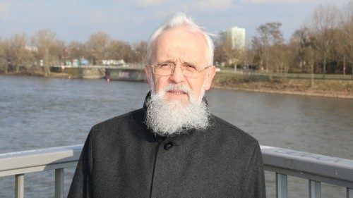 D: Feige sieht AfD-Verbotsverfahren skeptisch