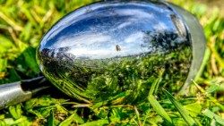 «Slik skal deres lys skinne for menneskene, så de kan se de gode gjerningene dere gjør, og prise deres Far i himmelen!»