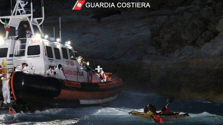 Die K&uuml;stenwache bei einem Rettungseinsatz 