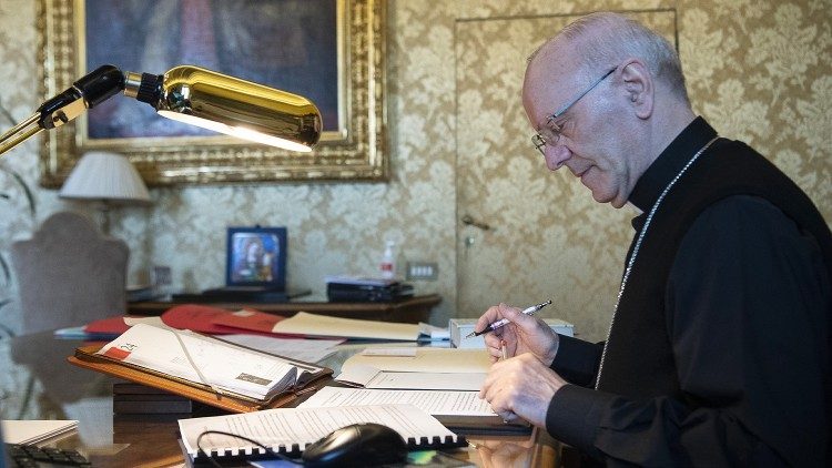 Mgr Nunzio Galantino, président de l'APSA