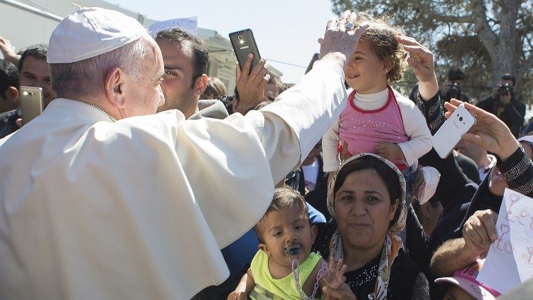 Papa Francesco a Lesbo nel 2016