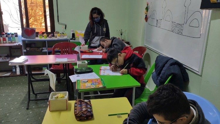 Des élèves en classe en Syrie.