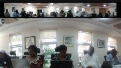 Screenshot: Teilnehmende eines Online-Forums über Synodalität in Nairobi 2022