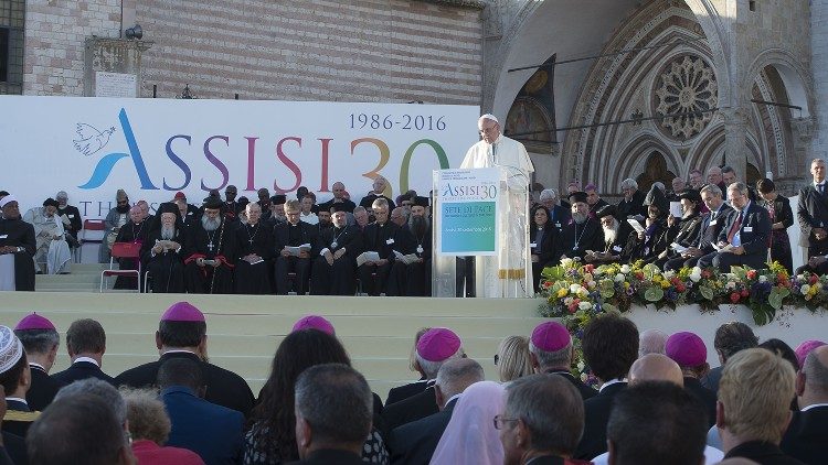 Papst Franziskus bei einem Assisi-Besuch 2016 