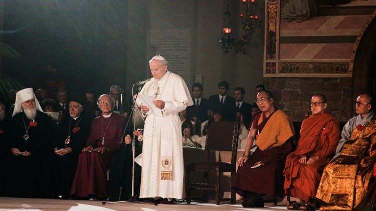 تورنييلي يكتب مقالاً بعنوان "المغفرة الوقائية" ويذكّر بتعاليم البابا يوحنا بولس الثاني بهذا الشأن