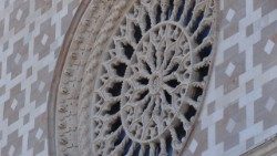 Bazilica Santa Maria di Collemaggio (L’Aquila) - detaliu