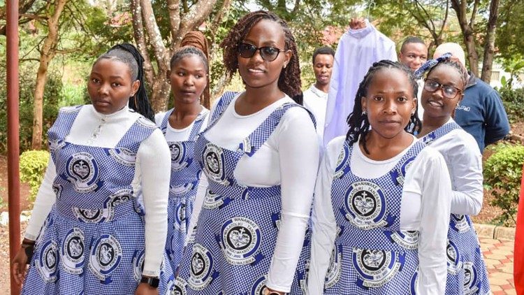 WAWATA Chipukizi: Mkazo: Malezi na Makuzi ya Watoto na Vijana