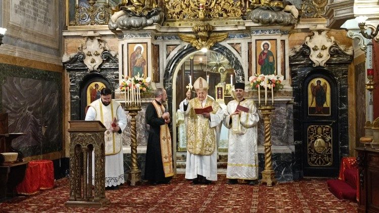 Arhivă: Sfântă Liturghie în biserica abației ”Sfânta Maria” din Grottaferrata