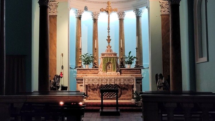 Một Nhà Tạm nơi kính giữ Thánh Thể