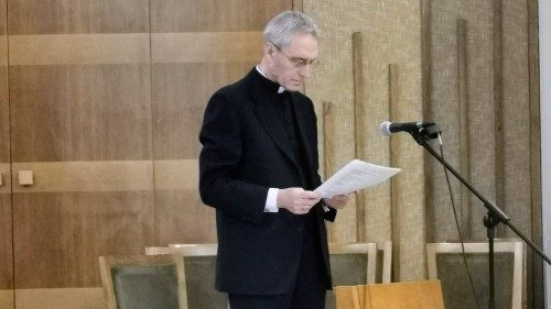 Erzbischof Gänswein würdigt Papst Benedikts Glaube, Demut und Intelligenz