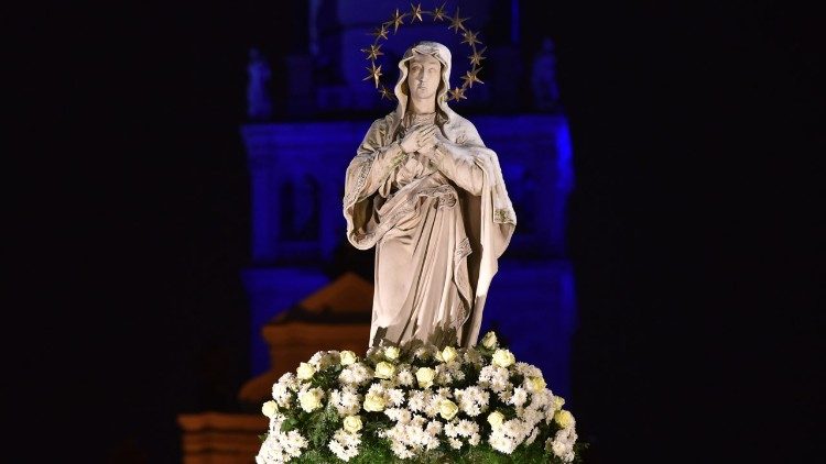 2022.12.08 Tyras foto da jasna góra inviata da un corrispondente