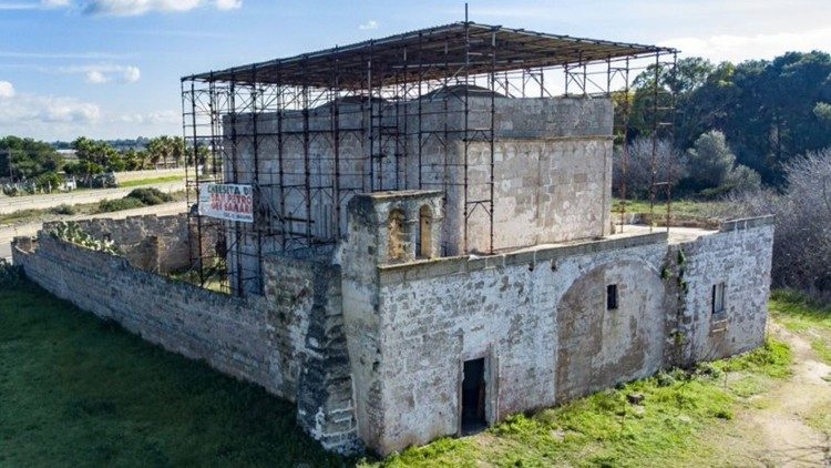 La chiesetta medievale di San Pietro dei Samari a Gallipoli (Lecce), prima classificata nel censimento dei Luoghi del Cuore Fai 2022