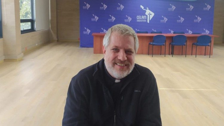 padre Giacomo Costa, secretário especial da Assembleia Sinodal