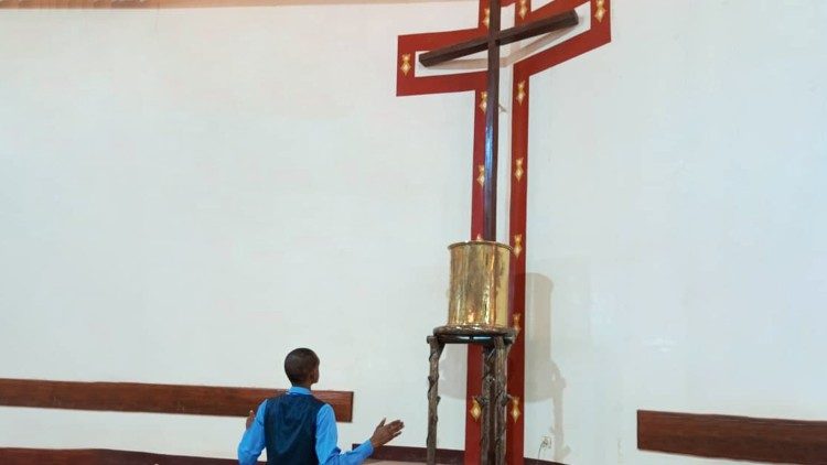 L'Eglise du Niger au service.