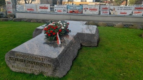 15. rocznica beatyfikacji ks. Jerzego Popiełuszki - męczennika komunizmu