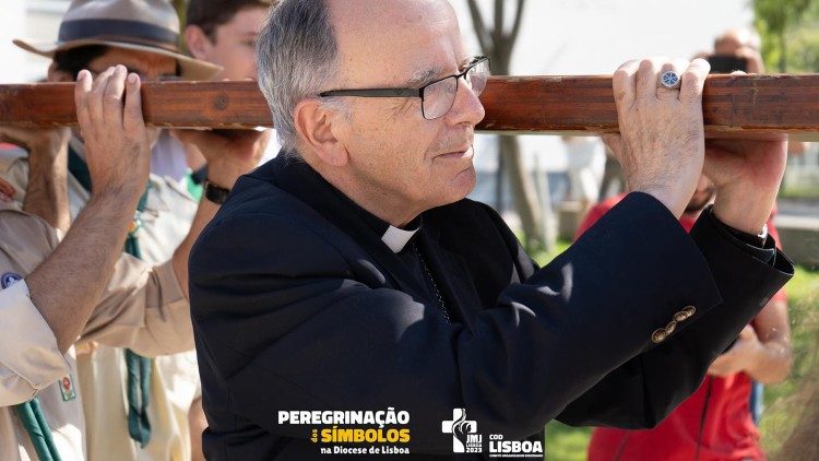 Кардинал Клементе се присъедини към младежите, носещи Кръста на СМД