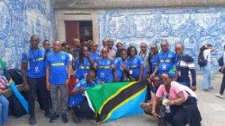 2023.07.31 Katika hija ya vijana wengi hawa ni kundi la Watanzania ambao wako Lisbon kushiriki Siku ya Vijana 1-6 Agosti 2023.