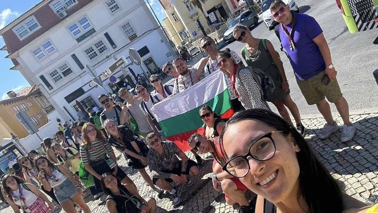 Младежите от България